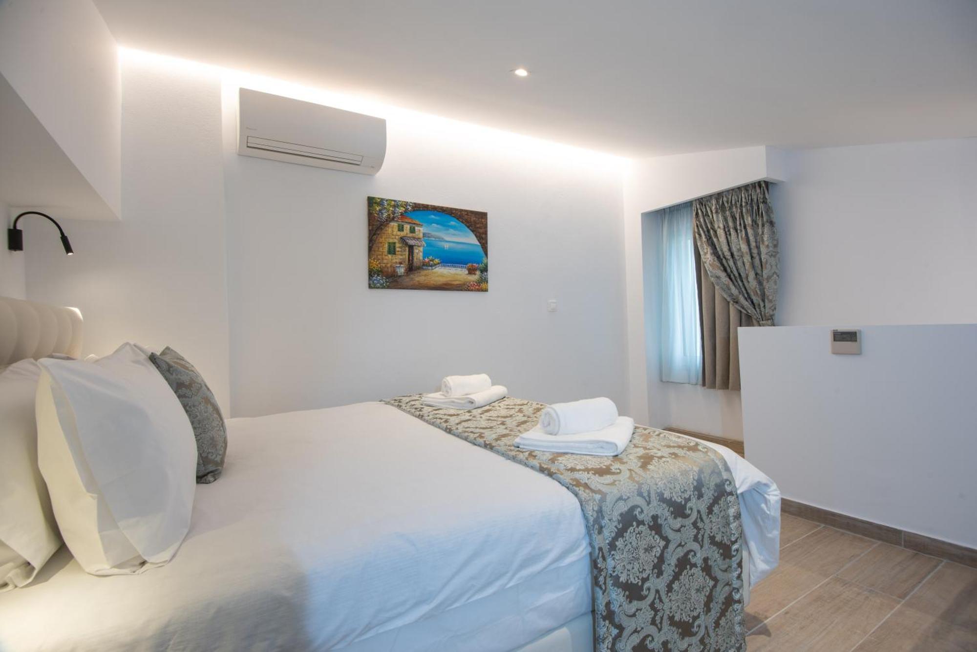 Ammos Lux Apartments Crete Agios Nikolaos  Exterior photo
